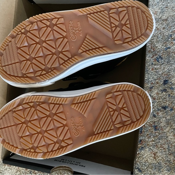 Converse - Picture 5 of 6